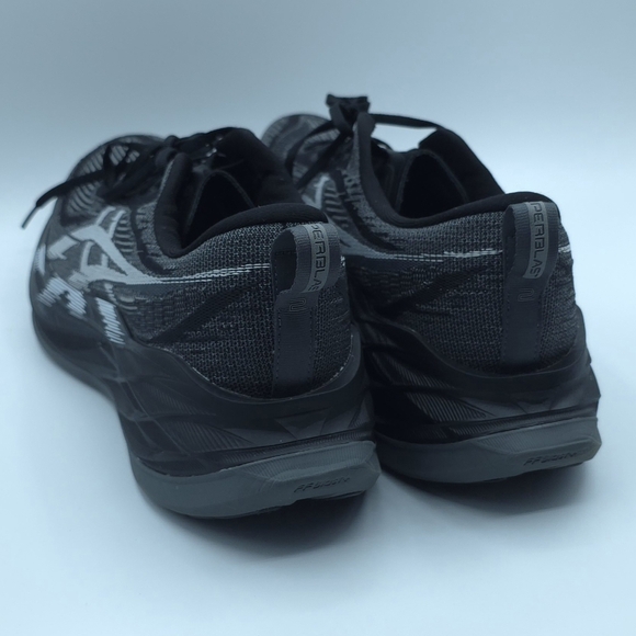 ASICS Superblast 2 Men’s Running Shoes – Size 10.5 – Black/White – Pre-Owned main image 5